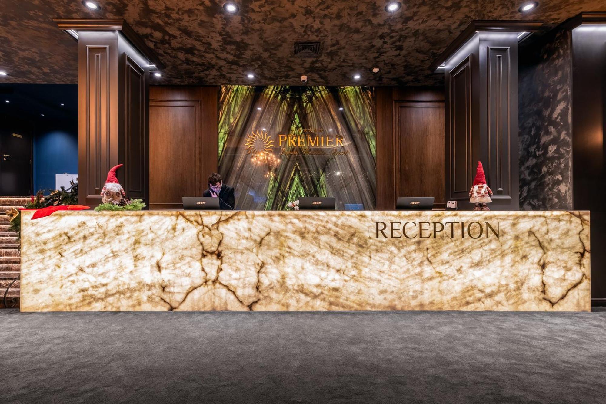 Premier Luxury Mountain